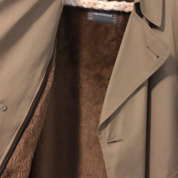 Kuppenheimer vintage Tan trench coat size 42R - Picture 6 of 7